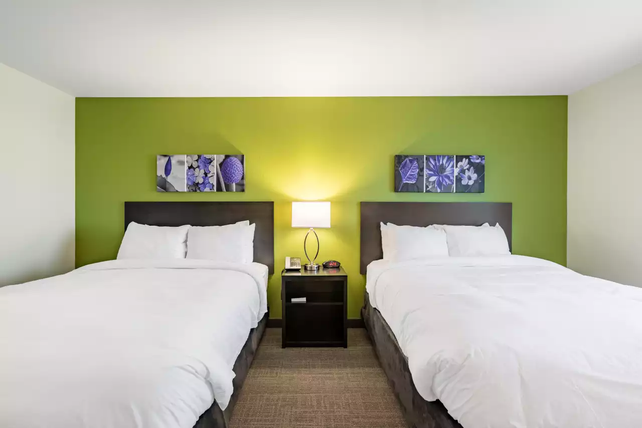 two-queen-accessible-3