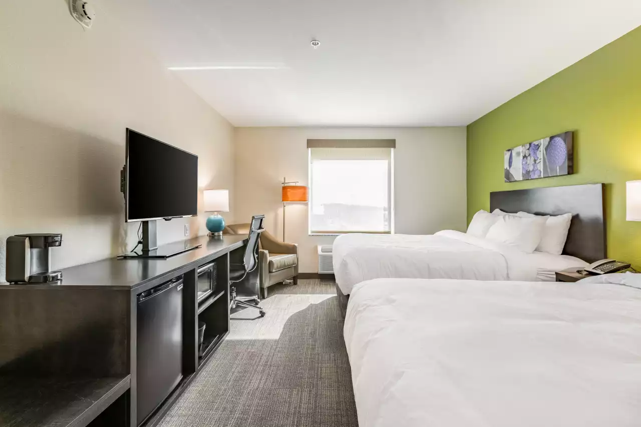 two-queen-standard-2