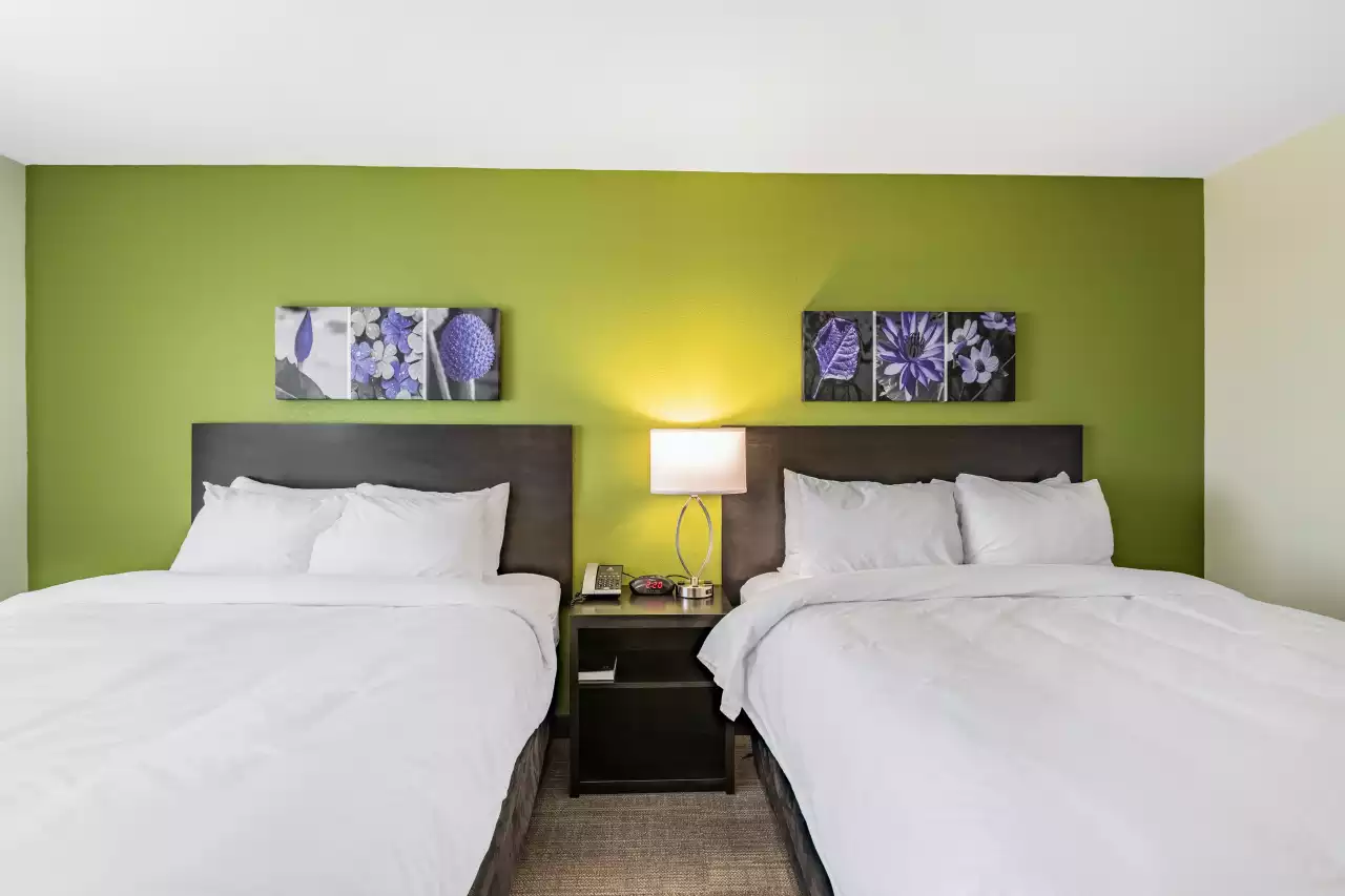 two-queen-standard-3