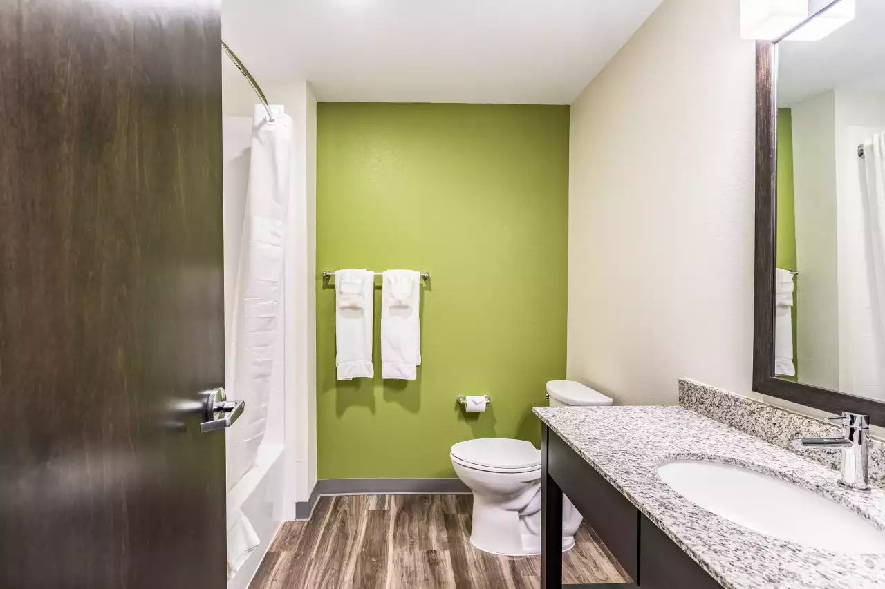 two-queen-standard-4